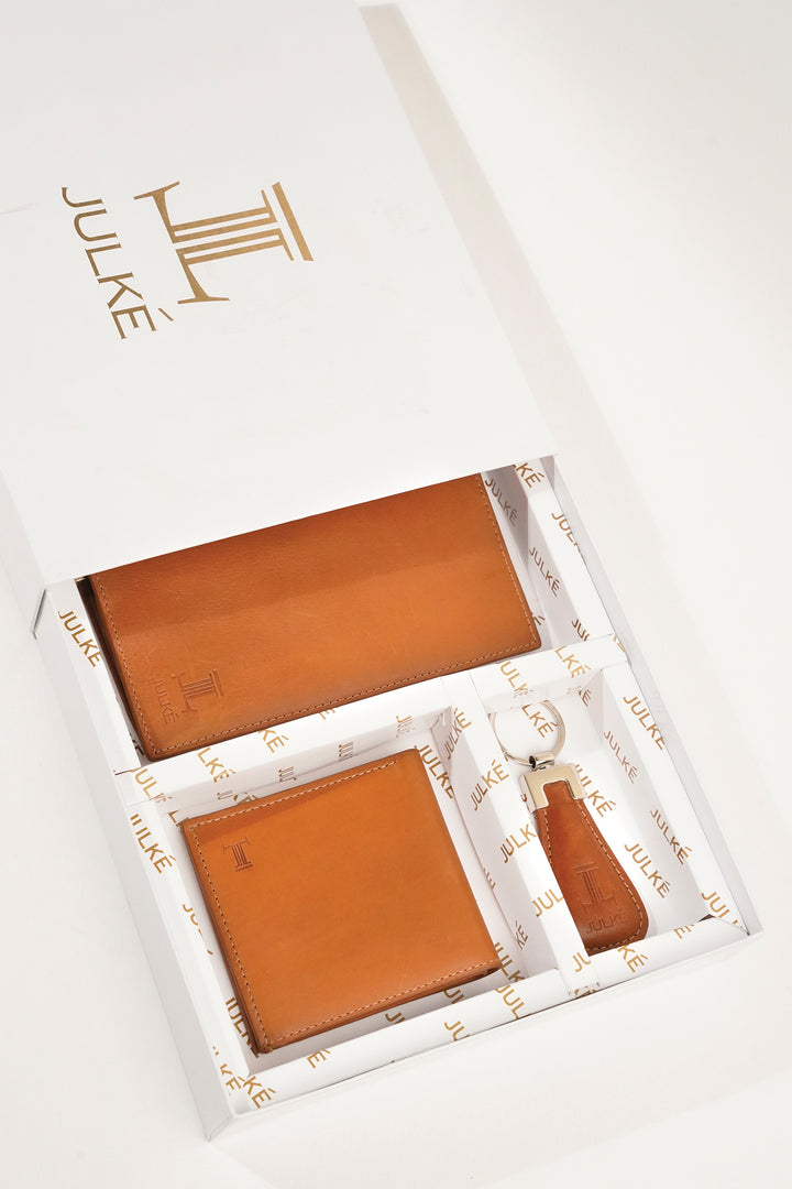 Leather Gift set with long and small wallets and keychain in tan colour by JULKE